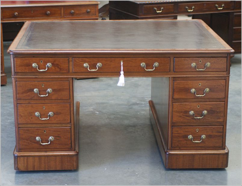 1013 Antique Victorian Mahogany 18 Drawer Partners Desk (2)